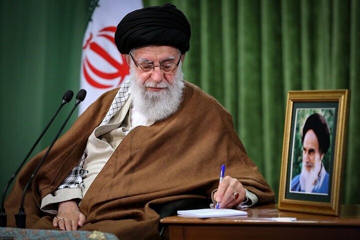 L'Imam Khamenei ha espresso condoglianze per Hassan Irlu.